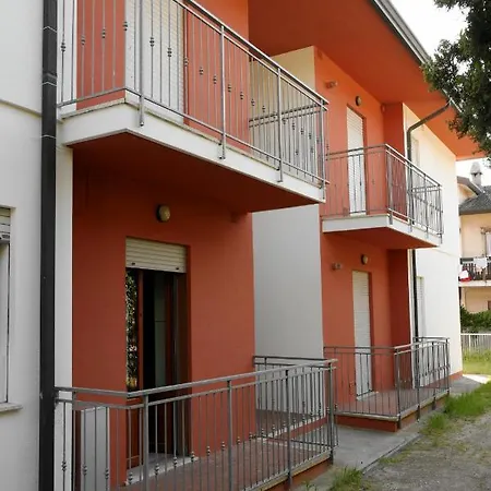 Roswal Apartmán *