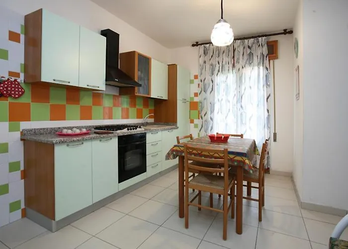 Roswal * روسولينا ماري