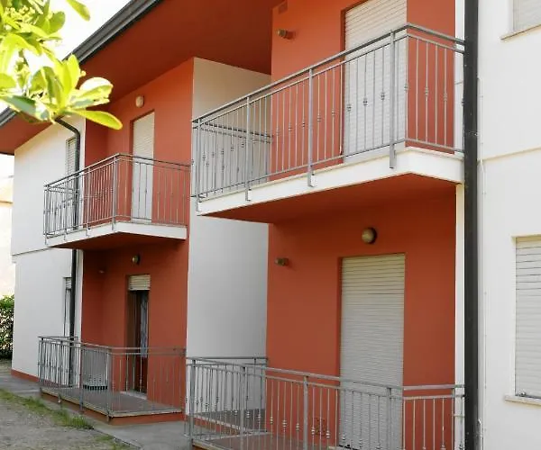 Roswal Apartman