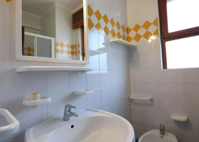 Roswal Apartman *